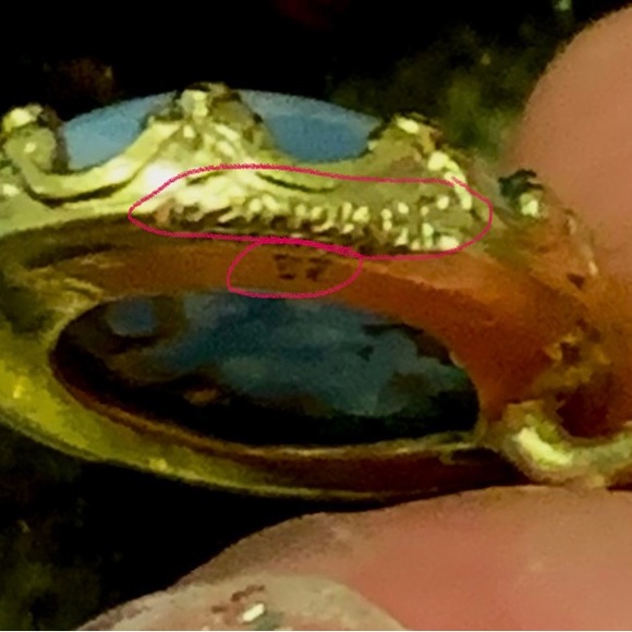 Vintage 1960’s Natural Opal 12K Gold Filled Pendant - Picture 5 of 5